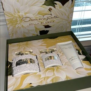 Oscar de la renta perfume set NEW✨✨✨